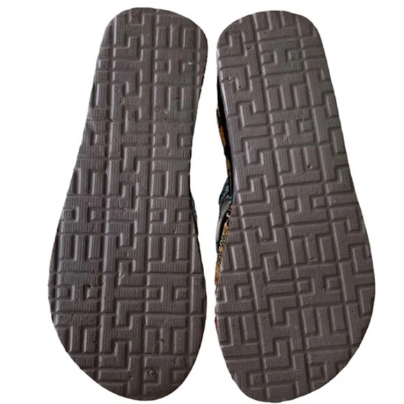 Just Earl Magazine platform flip-flops Women’s 7.5 - Picture 7 of 8